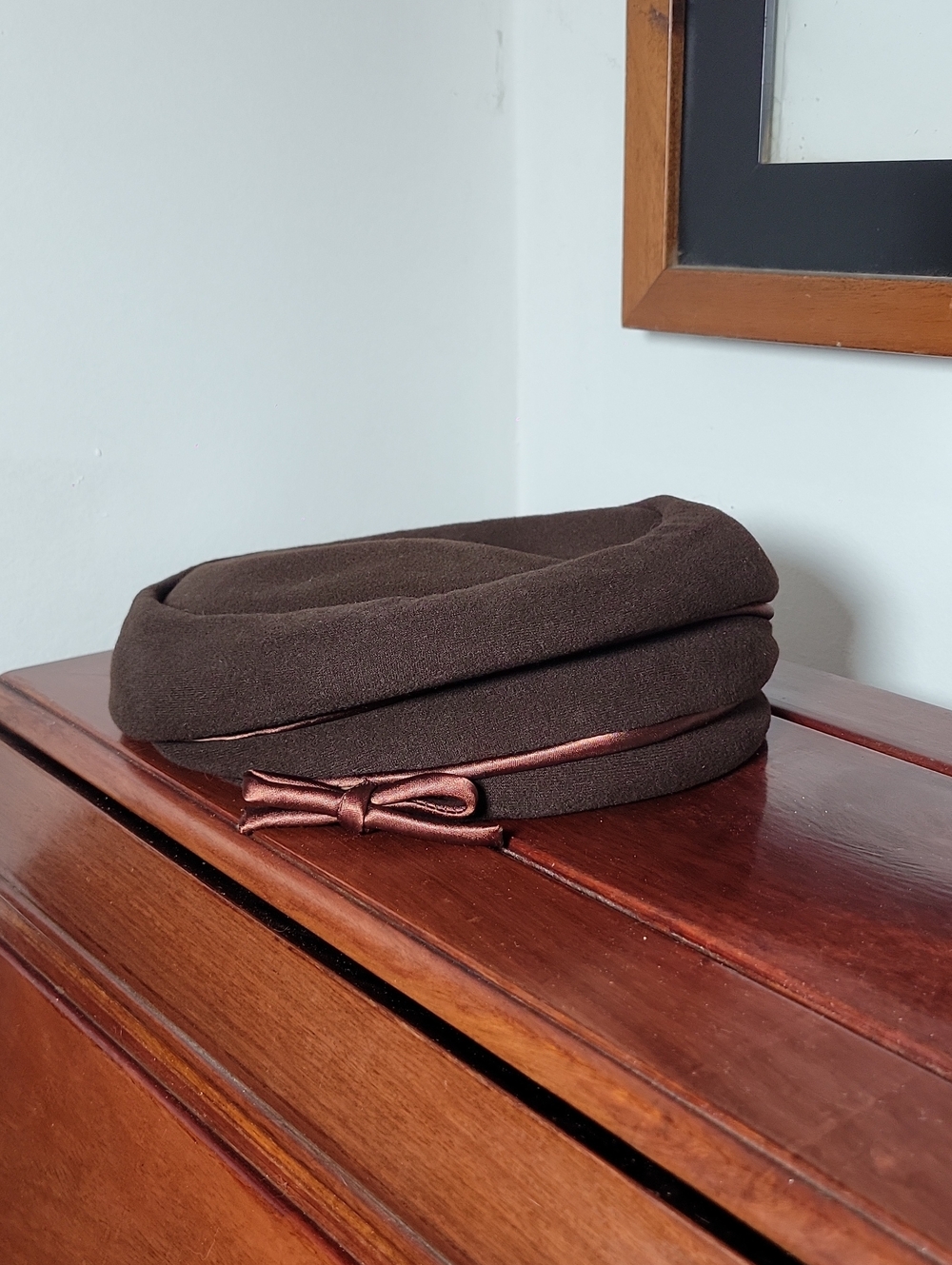 Vintage Brown Women's Hat with Satin Bow